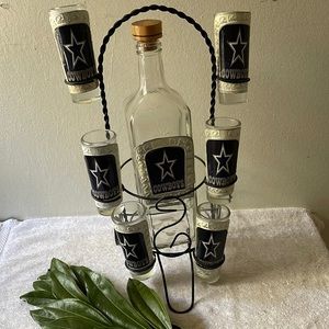 Dallas cowboys tequila bottle with 6 shots